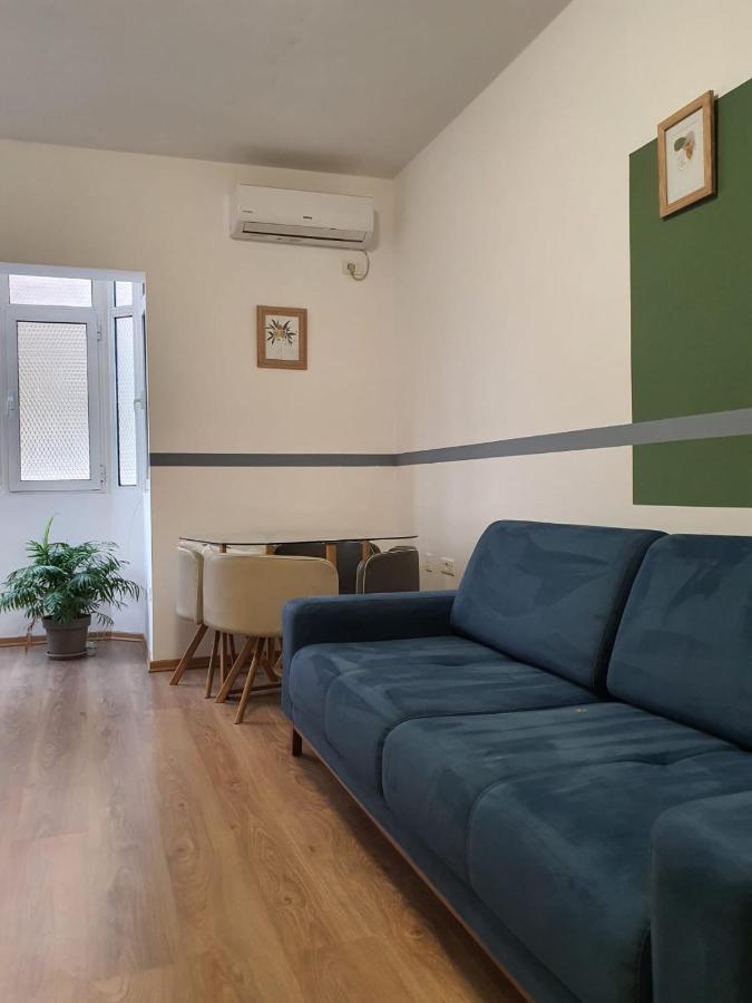Heris'S Apartment Тирана Екстер'єр фото