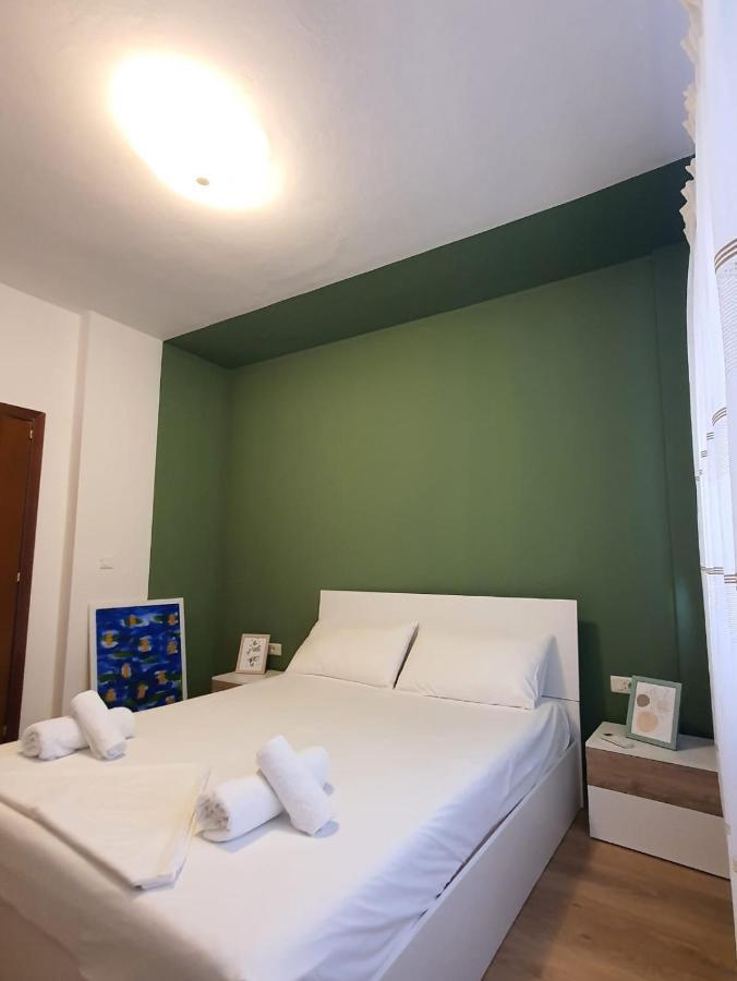 Heris'S Apartment Тирана Екстер'єр фото